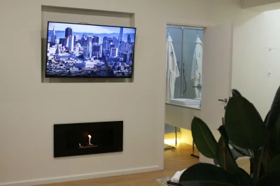 Gulliver Mall Apartment - Central Kyiv